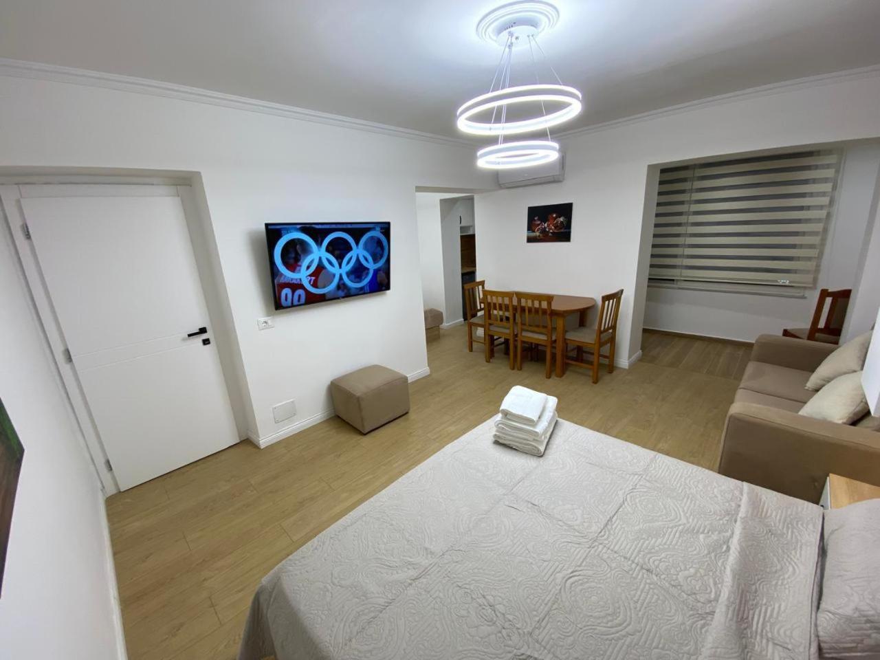 Tirana Apartment Exterior photo