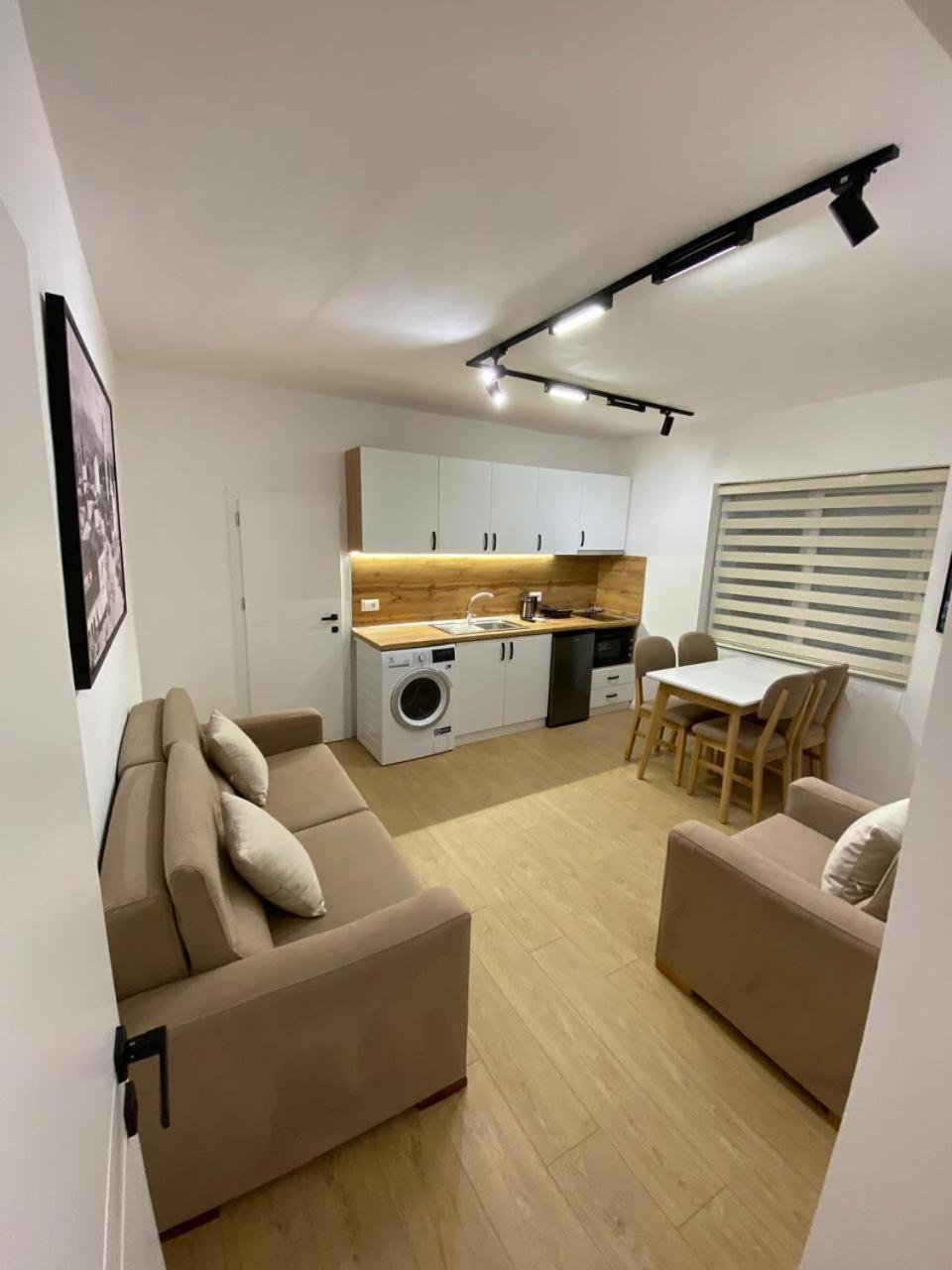 Tirana Apartment Exterior photo