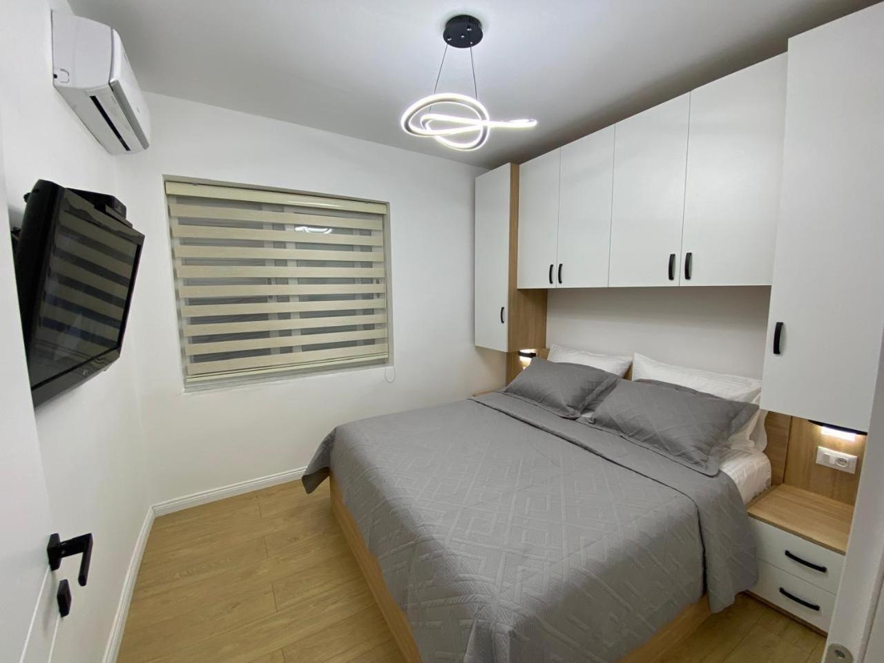 Tirana Apartment Exterior photo
